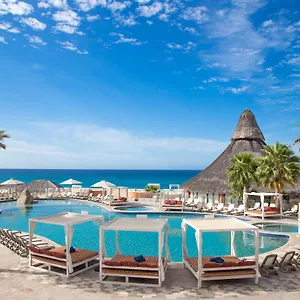 Resort Sandos Finisterra, Cabo San Lucas